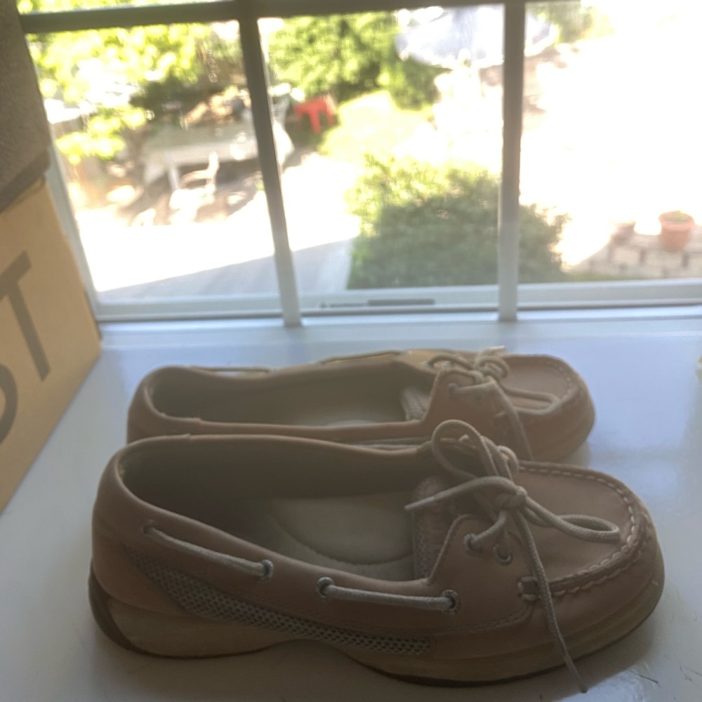Women’s Speerys